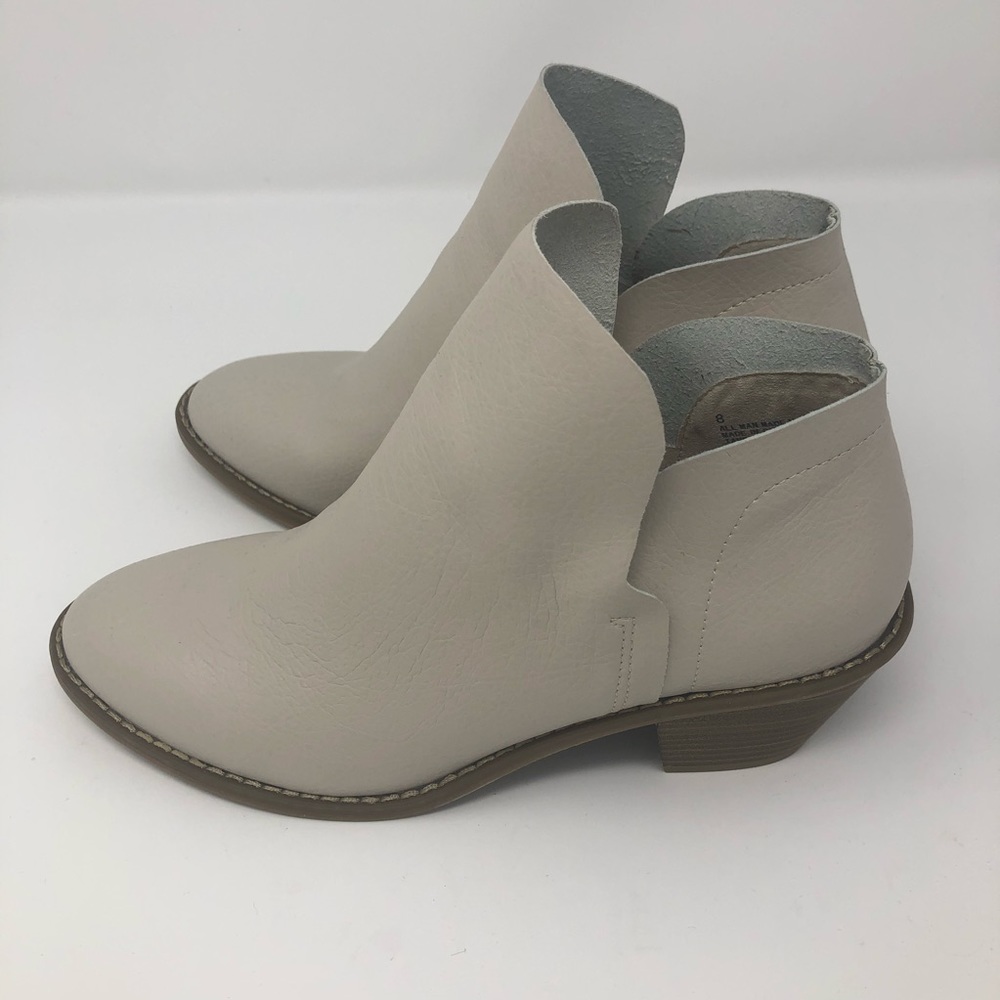 Universal Thread | NWOT Indie Healed Booties
